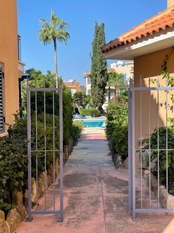 Rachel Suite By The Pool Paphos Esterno foto