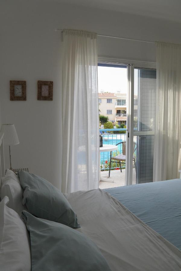 Rachel Suite By The Pool Paphos Esterno foto