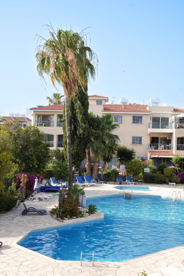Rachel Suite By The Pool Paphos Esterno foto